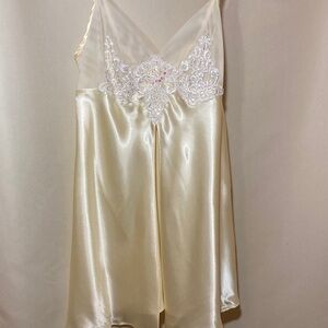 Butter Cream Satin Cami Sleep Top Tule Beads Sequin Embroidery Open Front Sz S